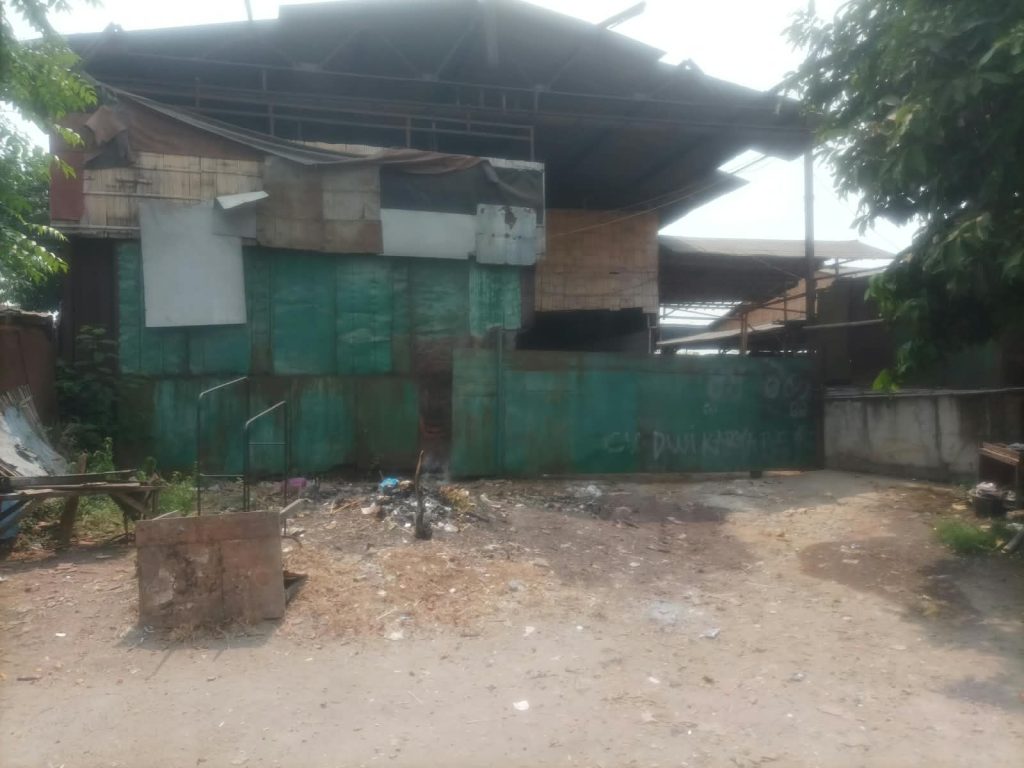 Pabrik krum dibantaran kali Cisadane perizinan disorot